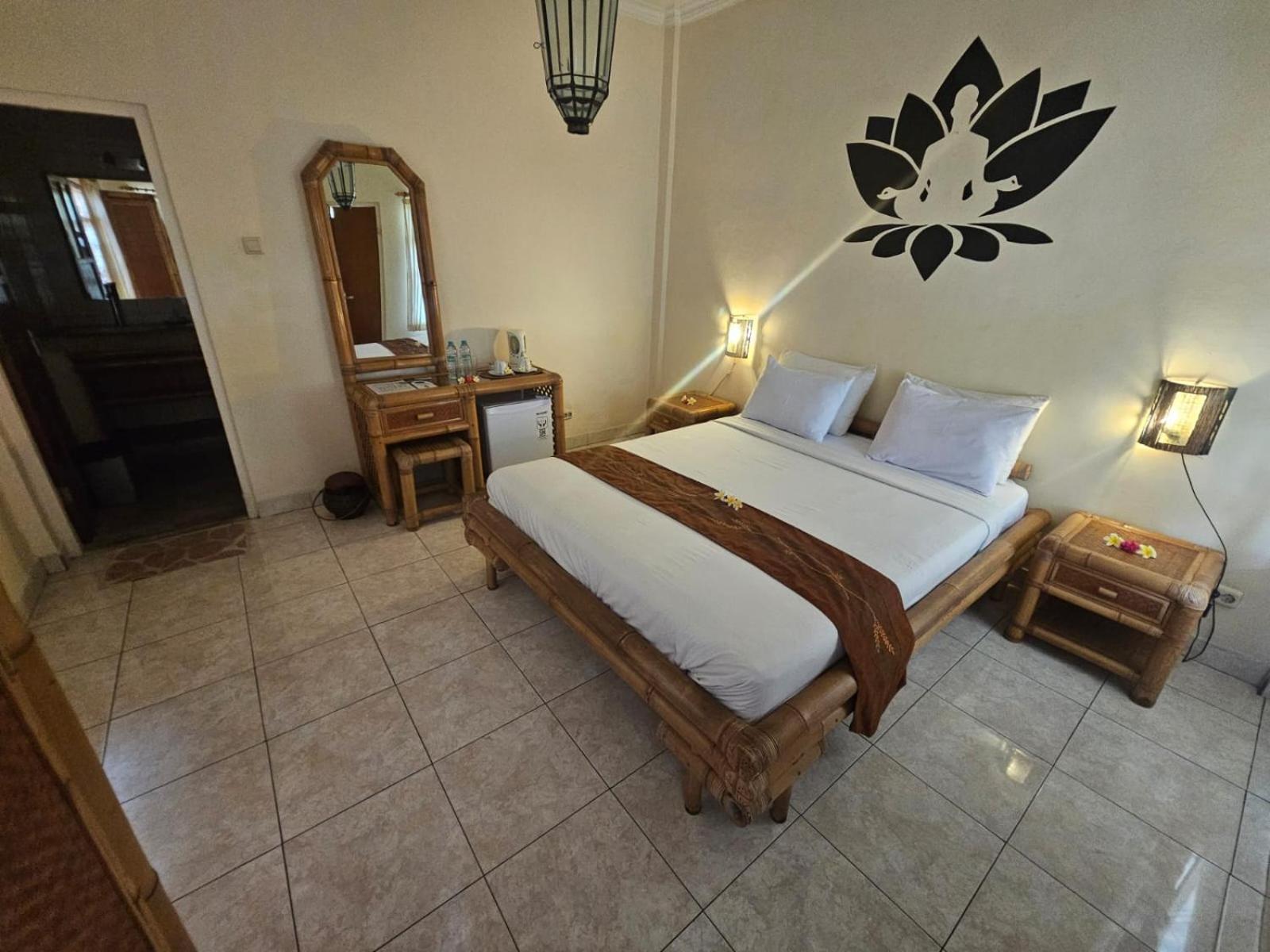 Hotel Chonos โลวินา ภายนอก รูปภาพ