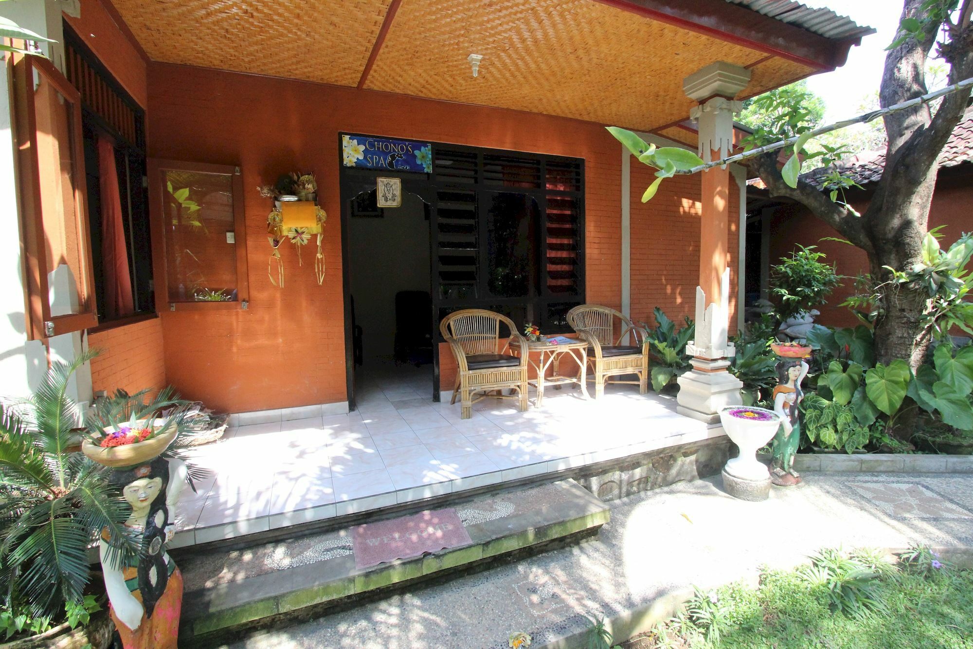 Hotel Chonos โลวินา ภายนอก รูปภาพ